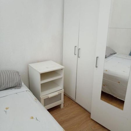 Apartamento En Francos Rodriguez, Junto A Bravo Murillo Apartment Madrid Exterior photo